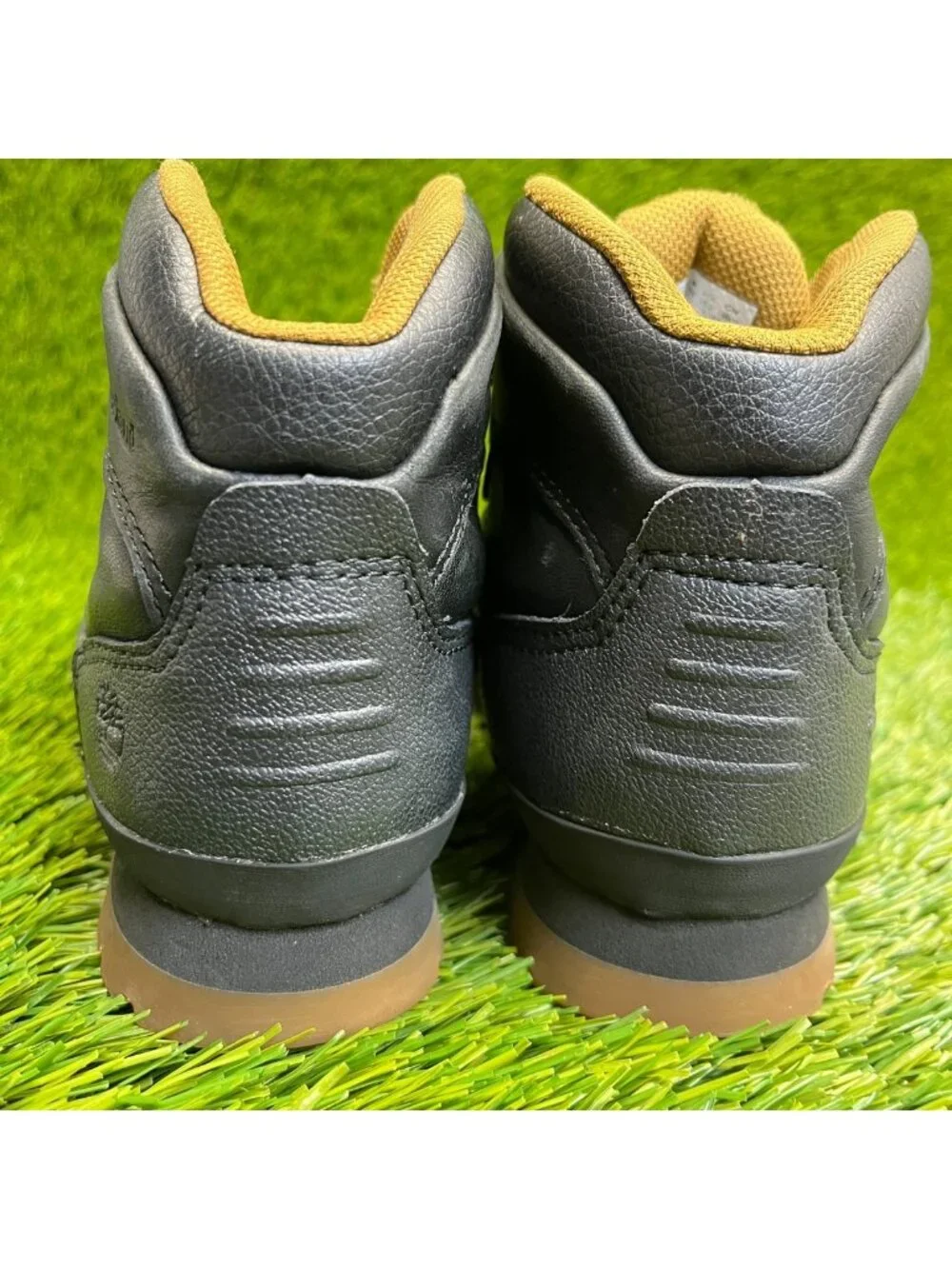 Timberland Euro Hiker Boys Size 10C Black Gum Leather Waterproof Shell Toe Boots